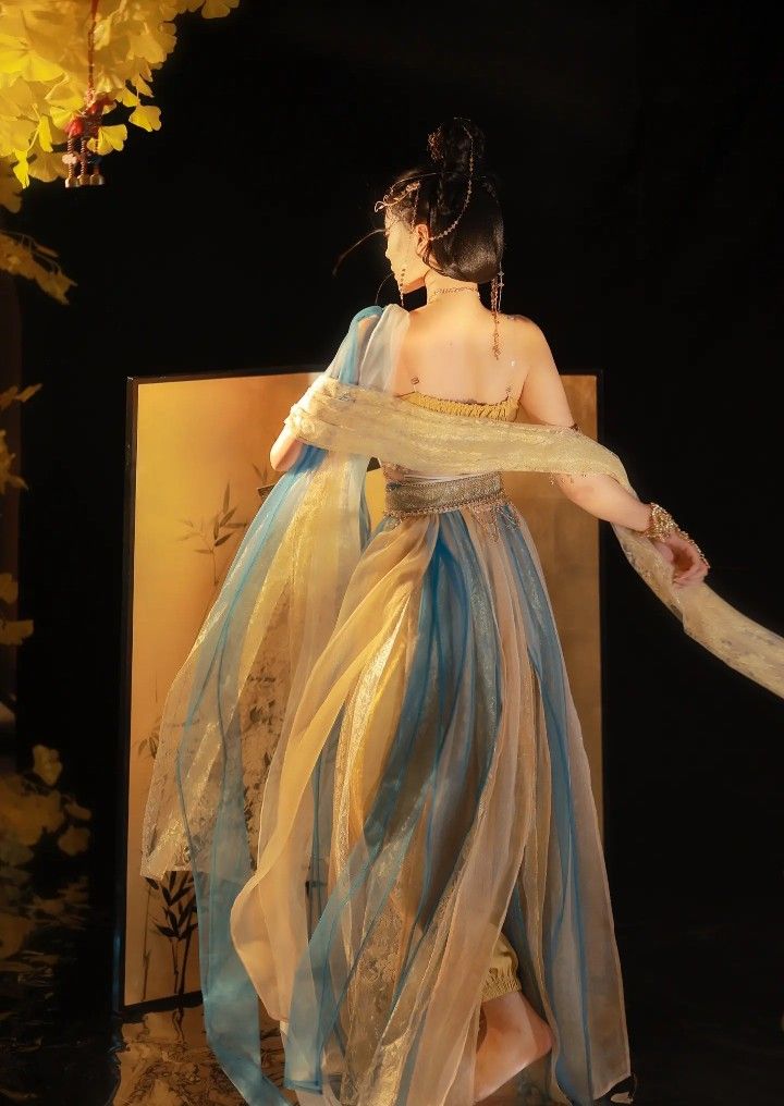Enchanting Cheongsam Sleepwear:A Glamor of Traditional Charm Enchanting Cheongsam Sleepwear:A Glamor of Traditional Charm