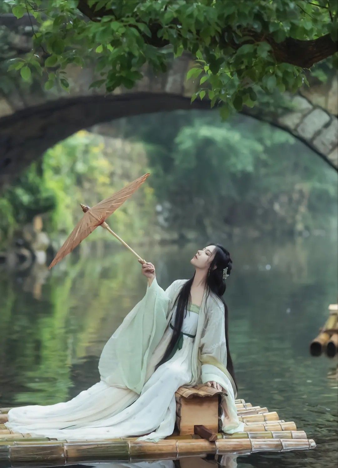 Ancient Beauty in Modern Comfort:The Rise of Traditional Chinese Hanfu as Sleepwear for Women