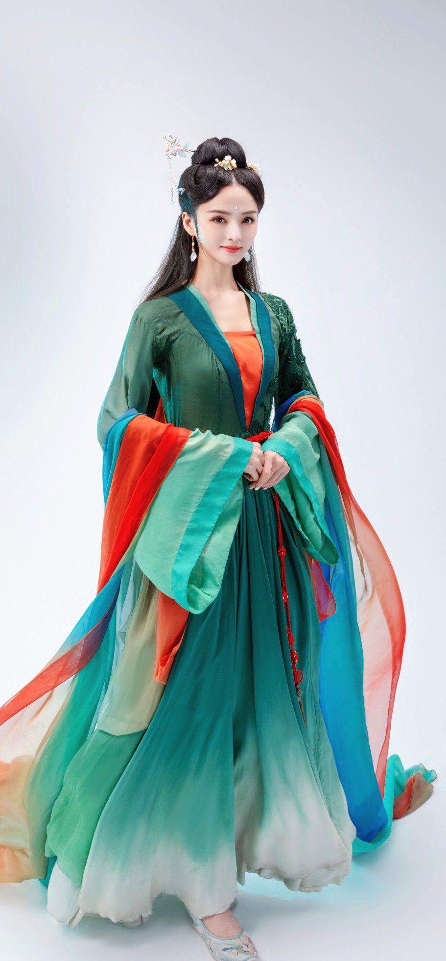The Rise of Traditional Elegance:Hanfu Weddings and the Art of Wedding Attire