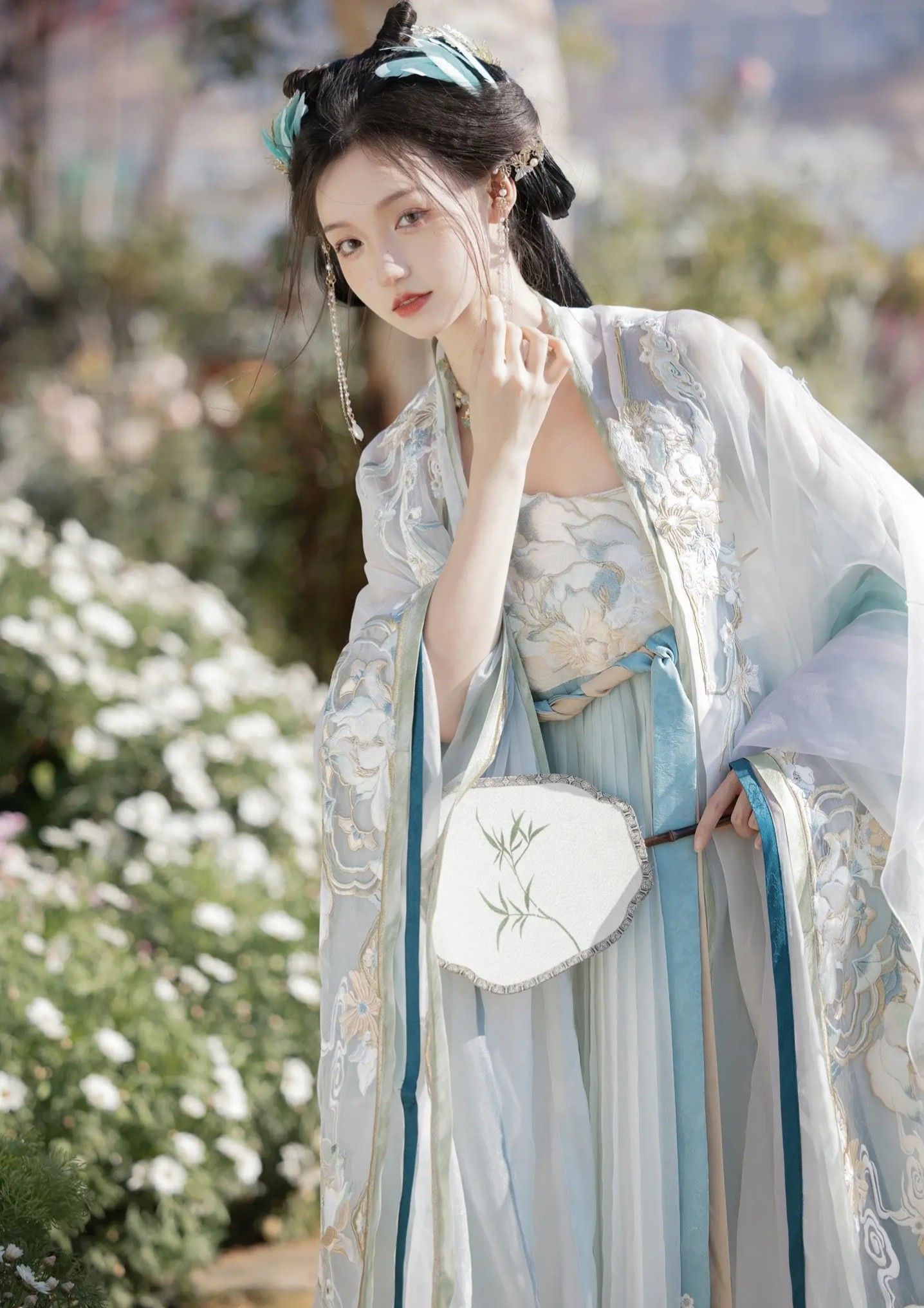 Authentic Hanfu Fashion for Tweens:Embracing the Traditional Charm between 12-15 Years Old Authentic Hanfu Fashion for Tweens:Embracing the Traditional Charm between 12-15 Years Old