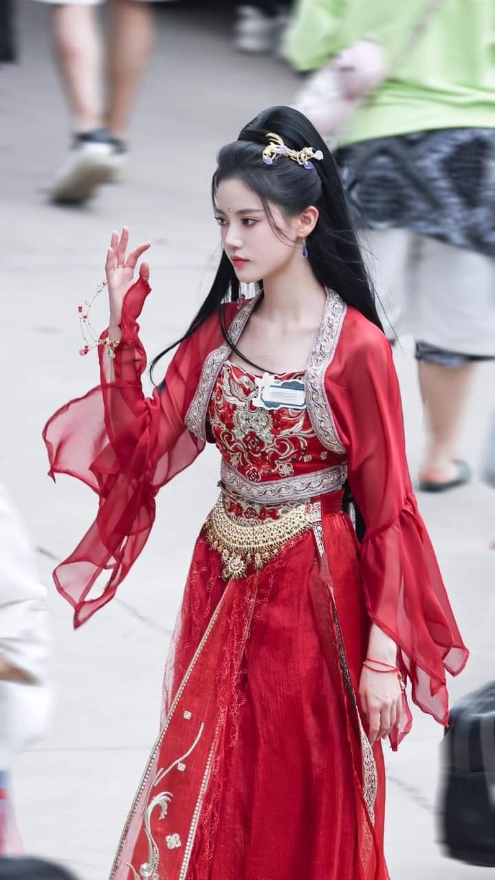 The Story of Thick Cheongsam Fabric The Story of Thick Cheongsam Fabric