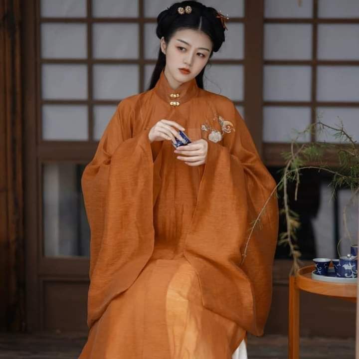 明治汉服与假发,传统与时尚的交融 明治汉服与假发,传统与时尚的交融