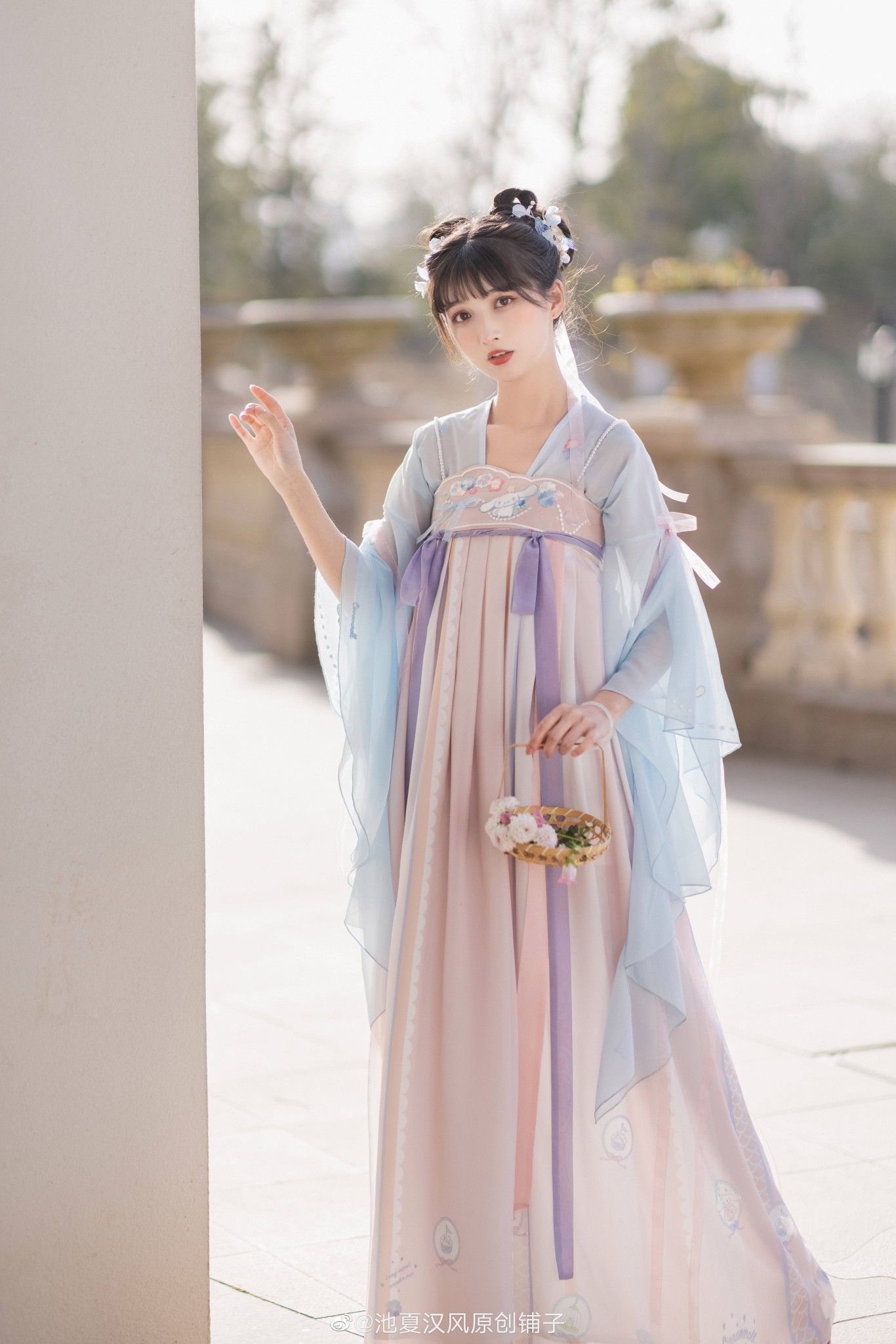 The Splendor of Hanfu Pleated Skirts:A Journey into Traditional Chinese Elegance The Splendor of Hanfu Pleated Skirts:A Journey into Traditional Chinese Elegance