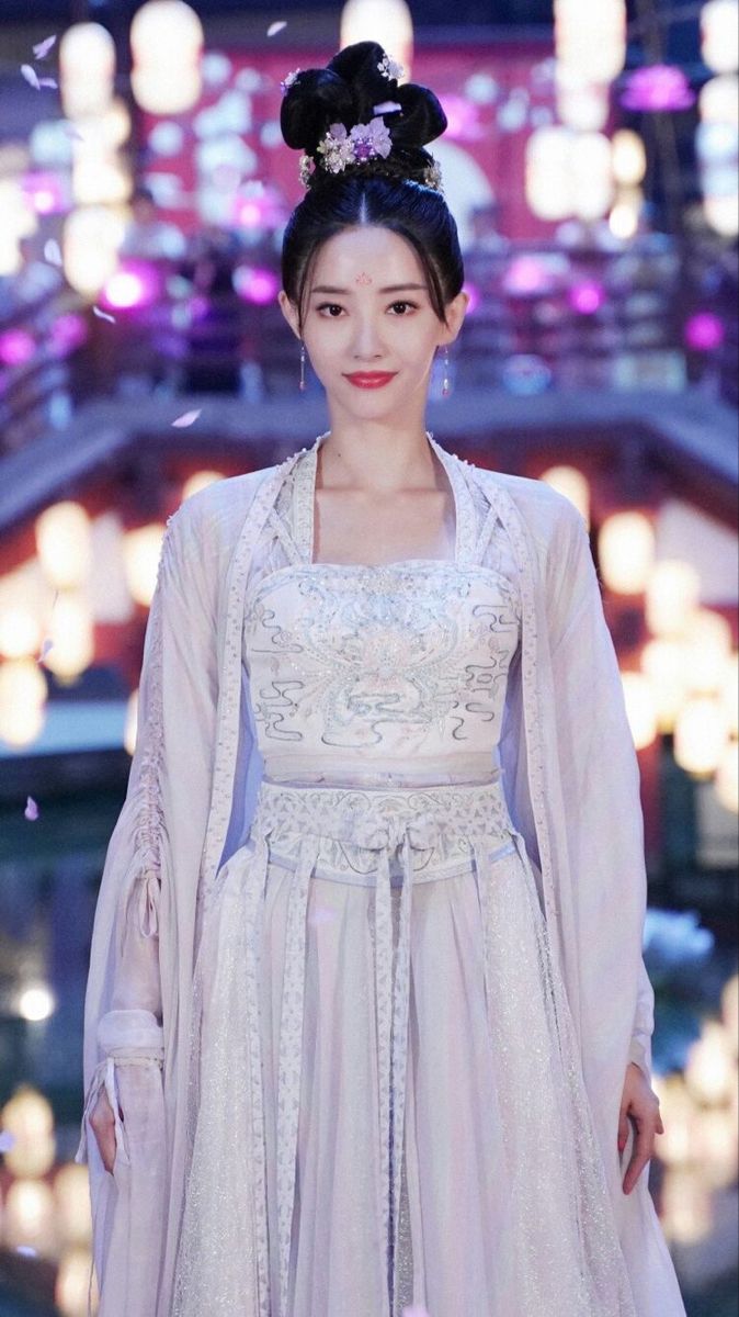 Ancient Charm of Hanfu Skirted Dress for Women:A Journey into Traditional Elegance Ancient Charm of Hanfu Skirted Dress for Women:A Journey into Traditional Elegance