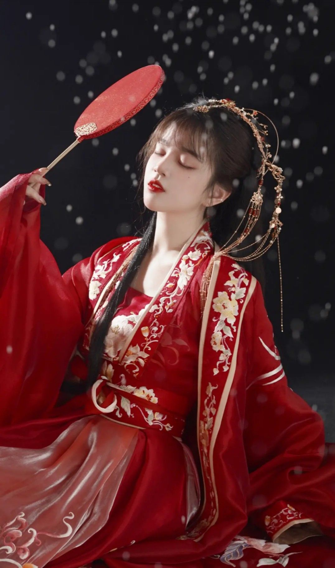 Original Authentic Hanfu:A Fairy-like Journey Through Traditional Chinese Elegance Original Authentic Hanfu:A Fairy-like Journey Through Traditional Chinese Elegance