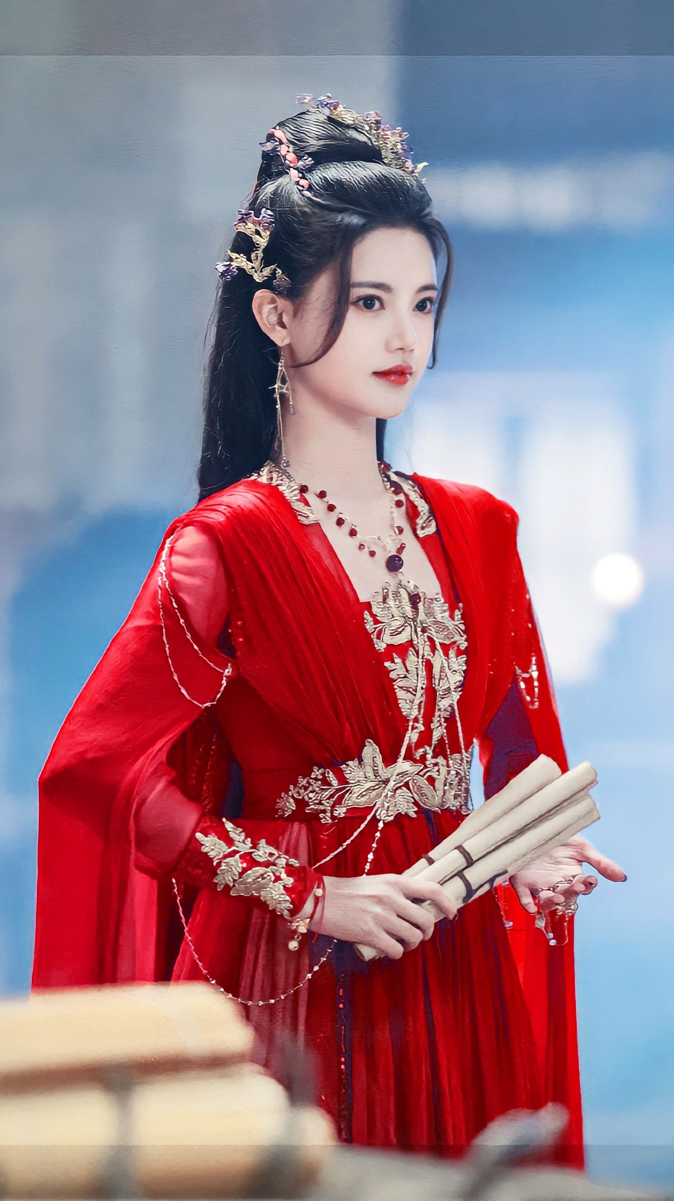 The Enchantment of a Purple Hanfu Butterfly The Enchantment of a Purple Hanfu Butterfly