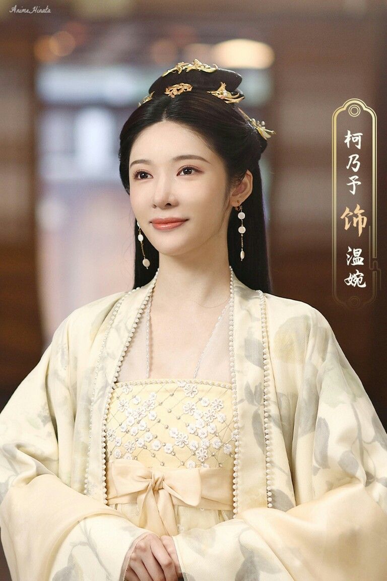 Elite Cheongsam Elegance in Summer:A Blend of Traditional Charm and Modern Comfort Elite Cheongsam Elegance in Summer:A Blend of Traditional Charm and Modern Comfort