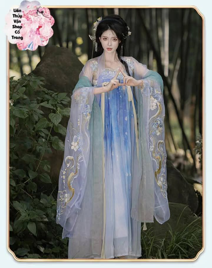 Yongle Hanfu:Graduation and the Journey of Cultural Heritage Yongle Hanfu:Graduation and the Journey of Cultural Heritage