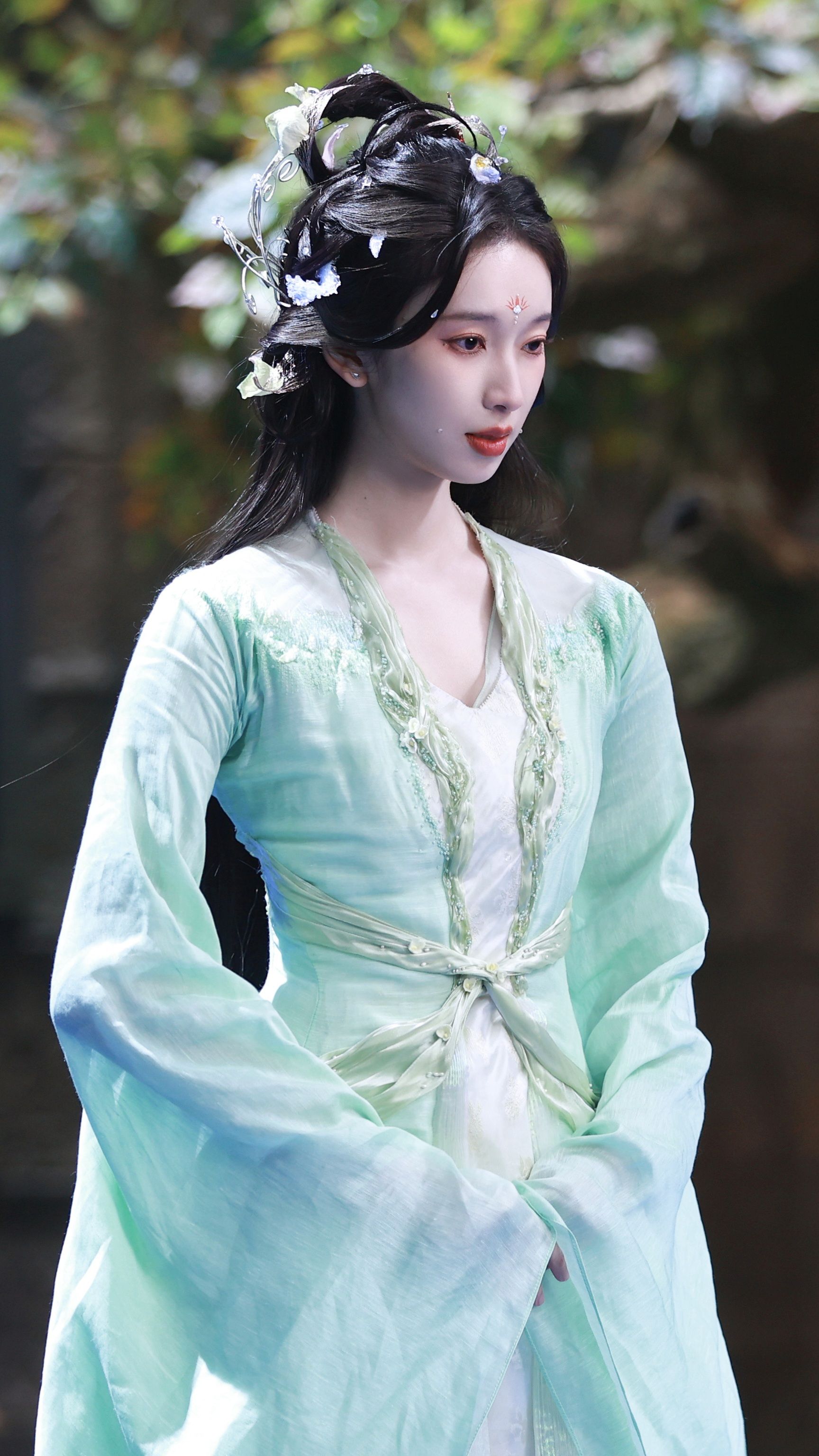 Modern Hanfu Fashion:The Evolution of Traditional Elegance in Modern Hanfu Dress Modern Hanfu Fashion:The Evolution of Traditional Elegance in Modern Hanfu Dress
