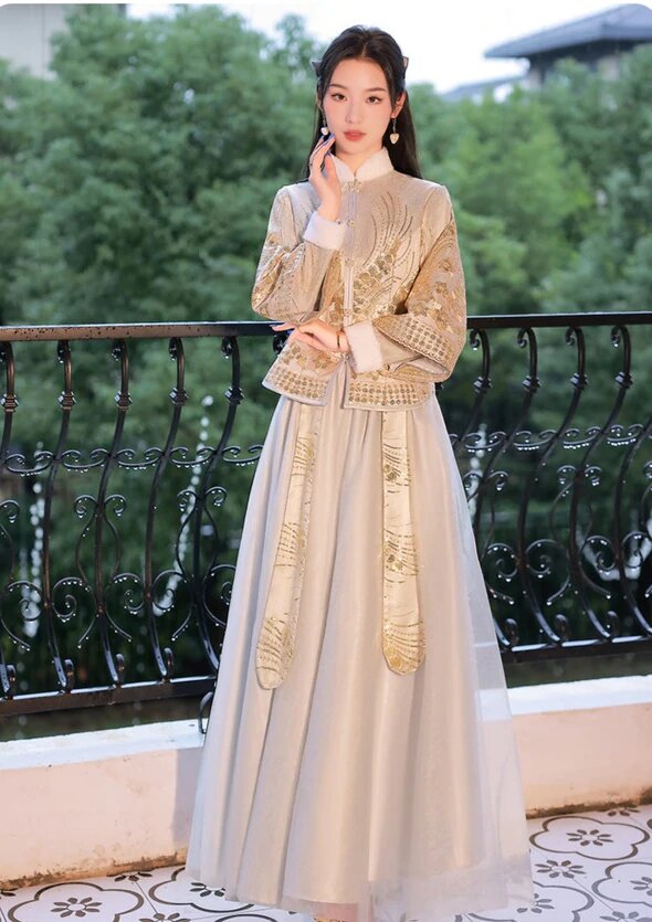 Vietnamese Cheongsam Performance Attire:A Blend of Tradition and Modernity Vietnamese Cheongsam Performance Attire:A Blend of Tradition and Modernity