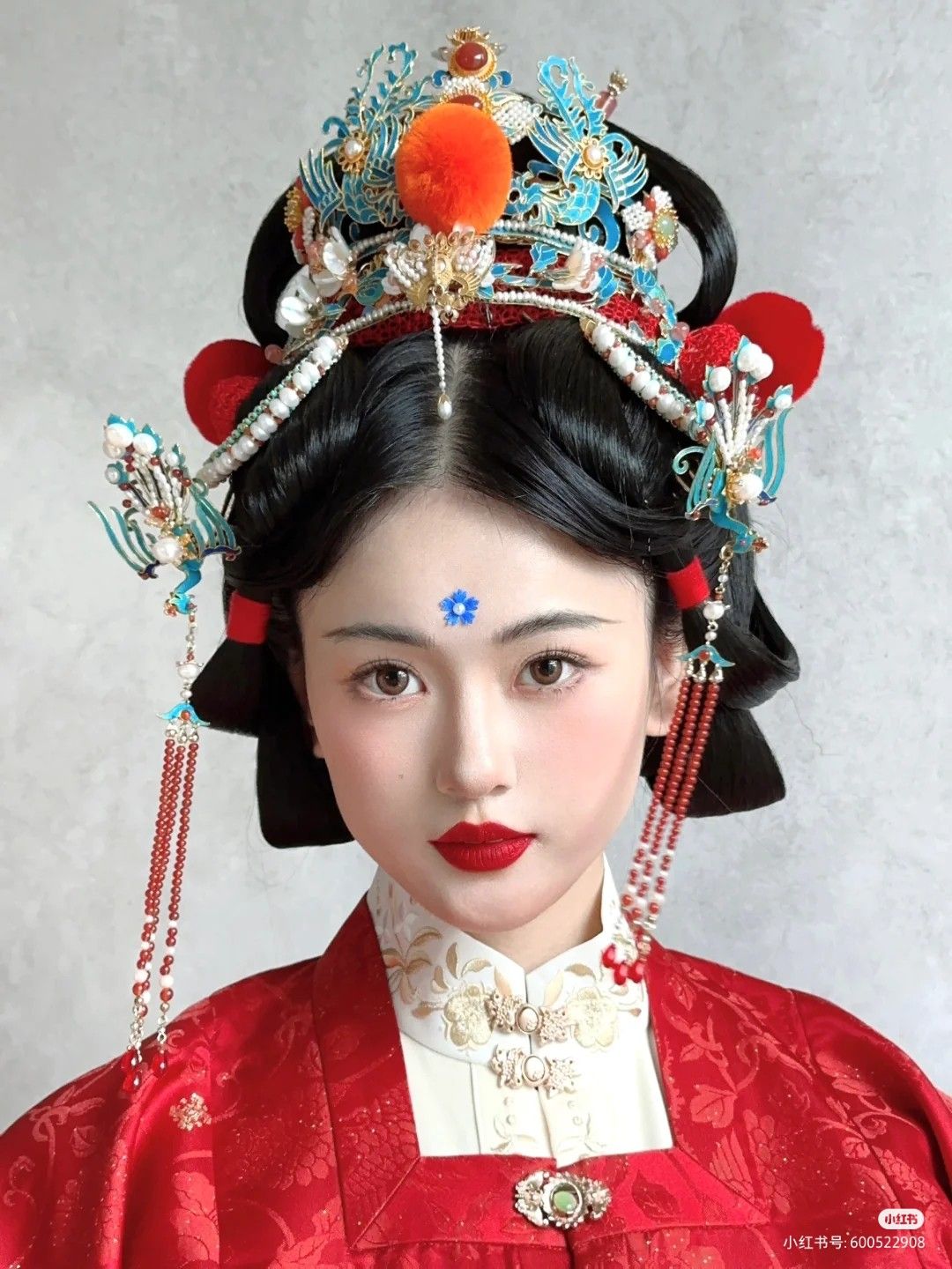 The Elegance of a Black Ancient Costume Top The Elegance of a Black Ancient Costume Top