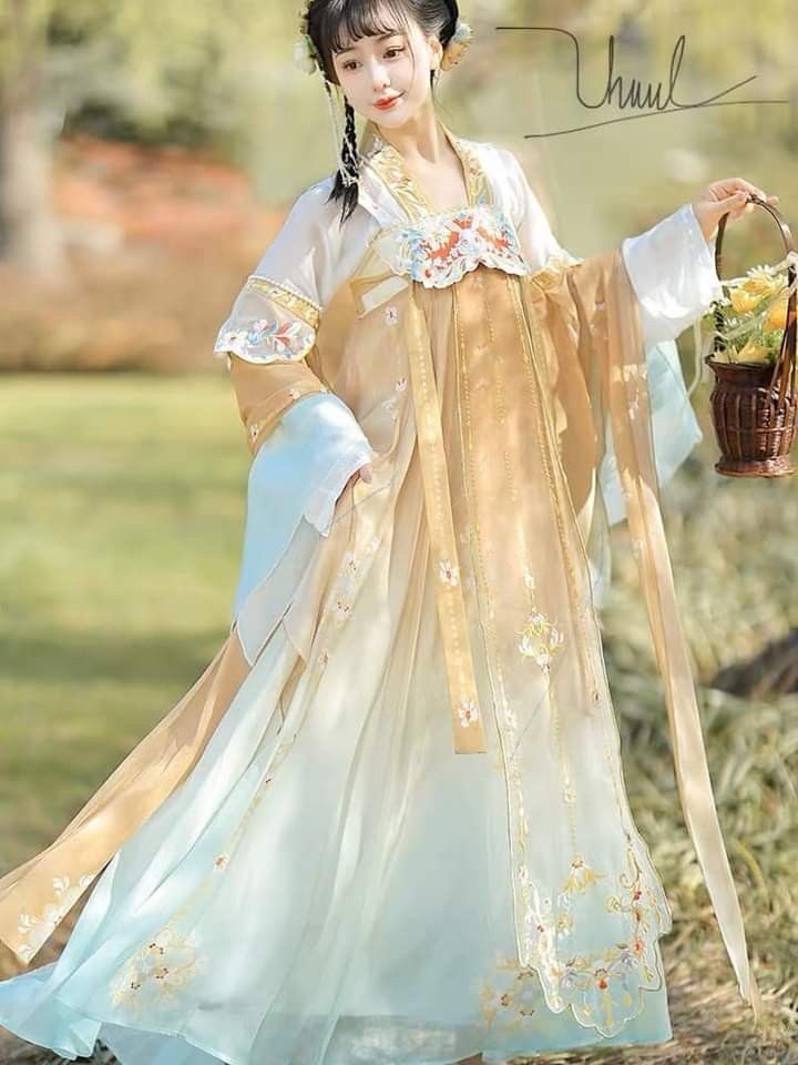 Traditional Chinese Clothing:Embracing the Splendid Heritage of Eastern Elegance Traditional Chinese Clothing:Embracing the Splendid Heritage of Eastern Elegance