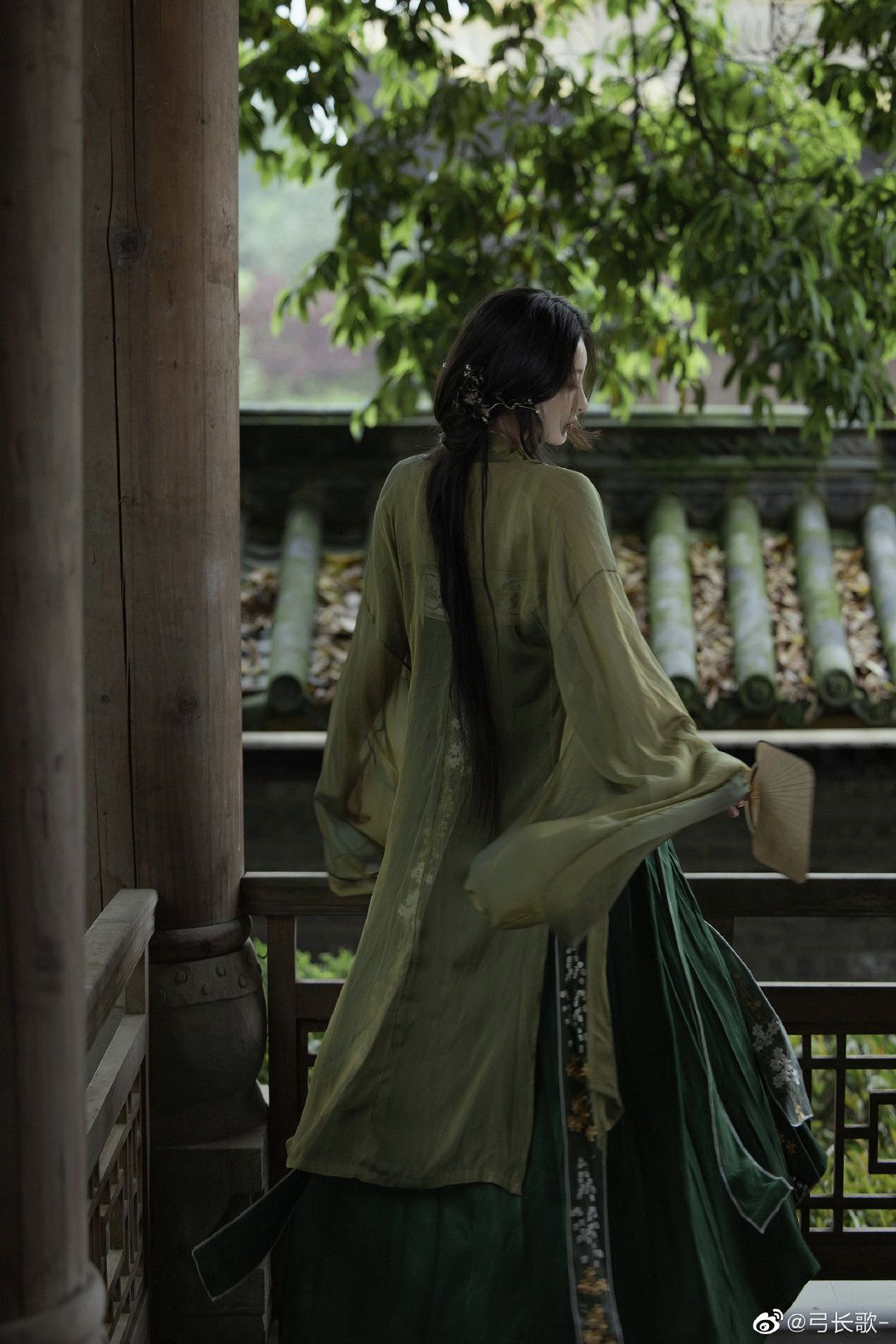 The Rise of Hanfu Fashion for 15-Year-Old Girls:Embracing Traditional Elegance The Rise of Hanfu Fashion for 15-Year-Old Girls:Embracing Traditional Elegance