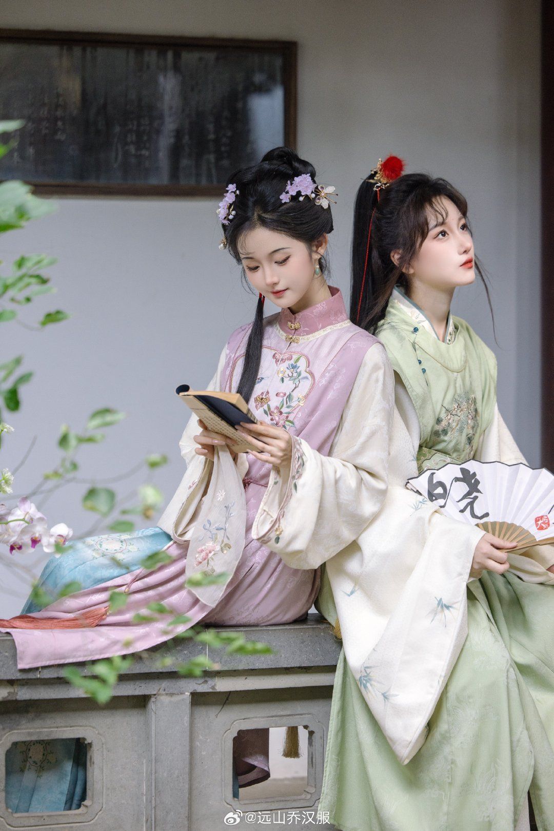 Elegant and Enchanting Ancient Hanfu Costumes for Women:Plus Size Adult Fashion Elegant and Enchanting Ancient Hanfu Costumes for Women:Plus Size Adult Fashion
