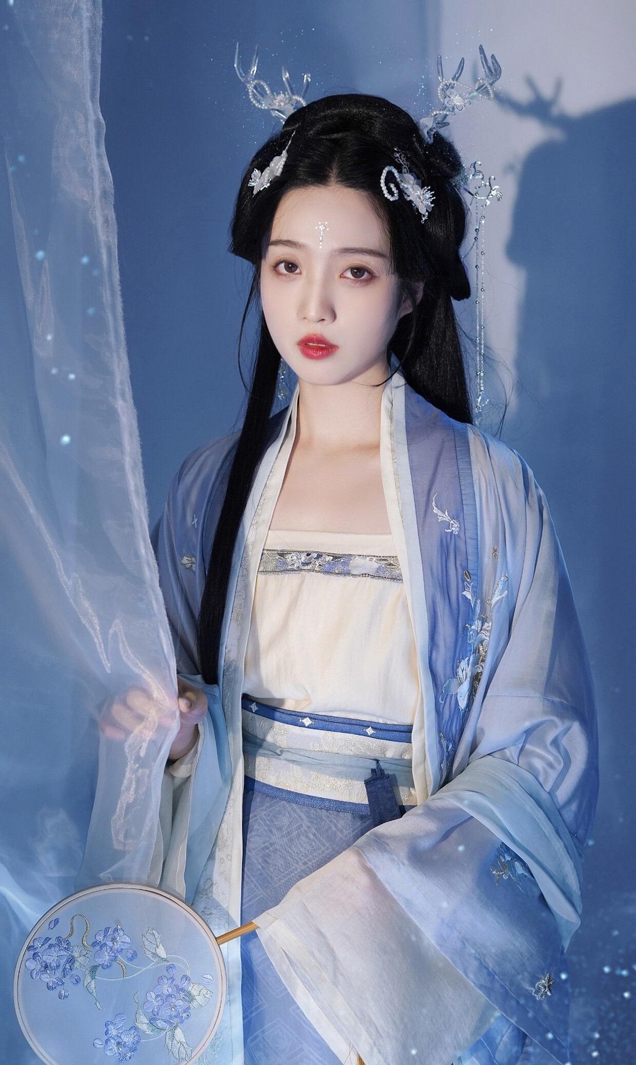 Authentic Hanfu Jacket:Unveiling the Essence of Traditional Chinese Elegance Authentic Hanfu Jacket:Unveiling the Essence of Traditional Chinese Elegance