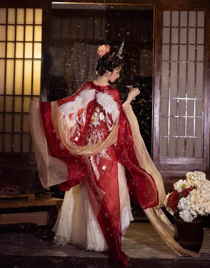 The Legend of Mermaid Tears:Authentic Hanfu Fashion with Chinese Cultural Charm The Legend of Mermaid Tears:Authentic Hanfu Fashion with Chinese Cultural Charm