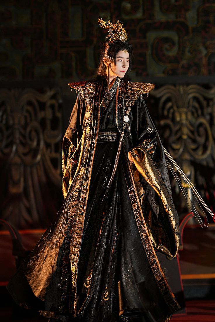 Zero-Cost Traditional Chinese Fashion:The Rise of Hanfu as a Fashion Revolution