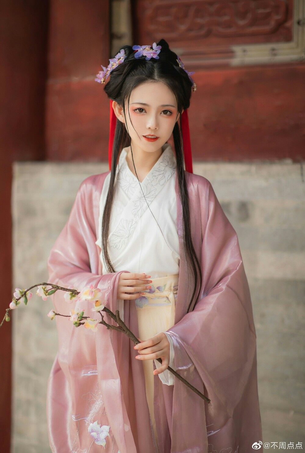 Vintage Tang-Style Jacket for Women:A Blend of Tradition and Modernity Vintage Tang-Style Jacket for Women:A Blend of Tradition and Modernity
