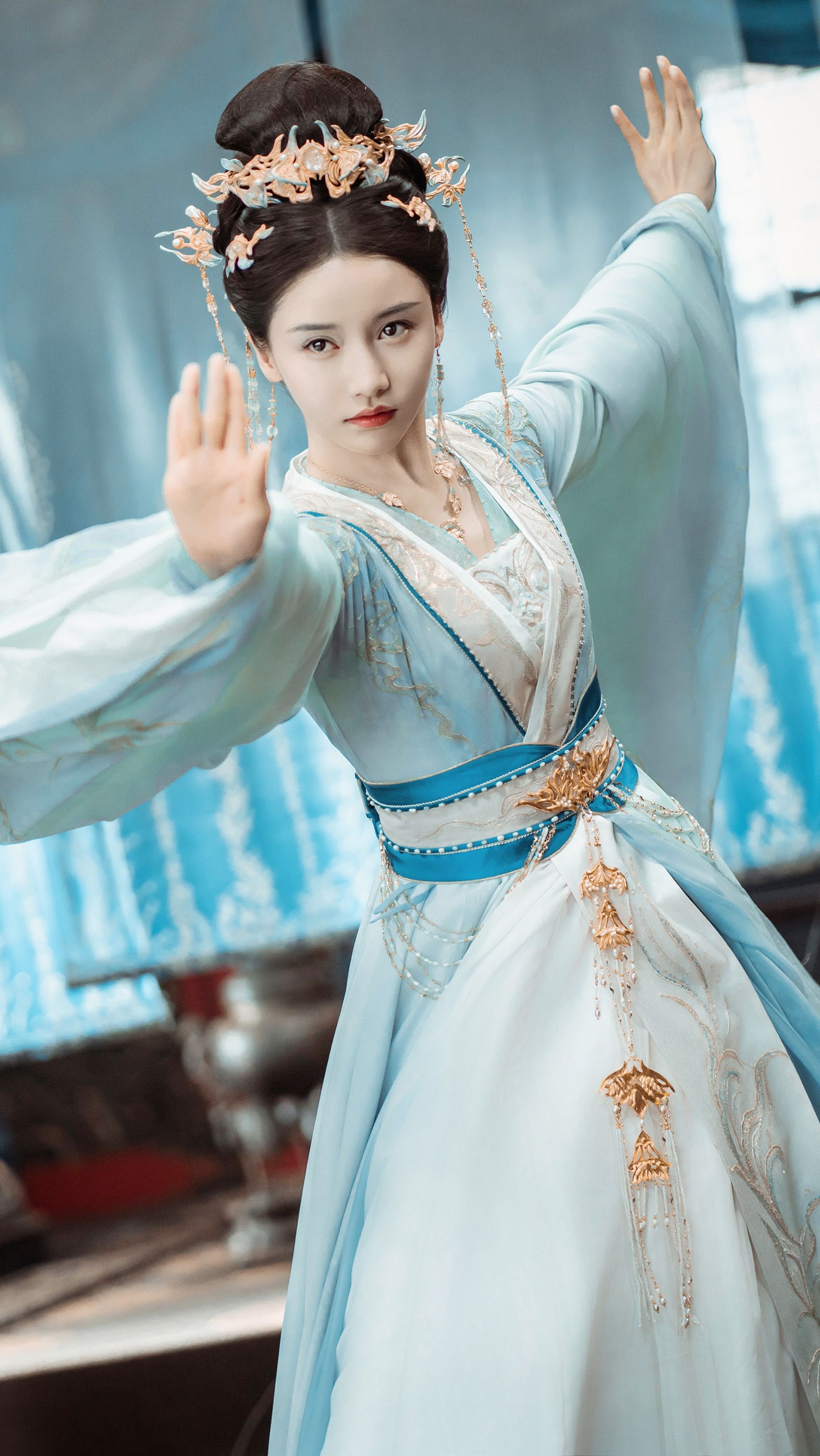 The Evolution of Hanfu Shoes:A Journey Through Time The Evolution of Hanfu Shoes:A Journey Through Time