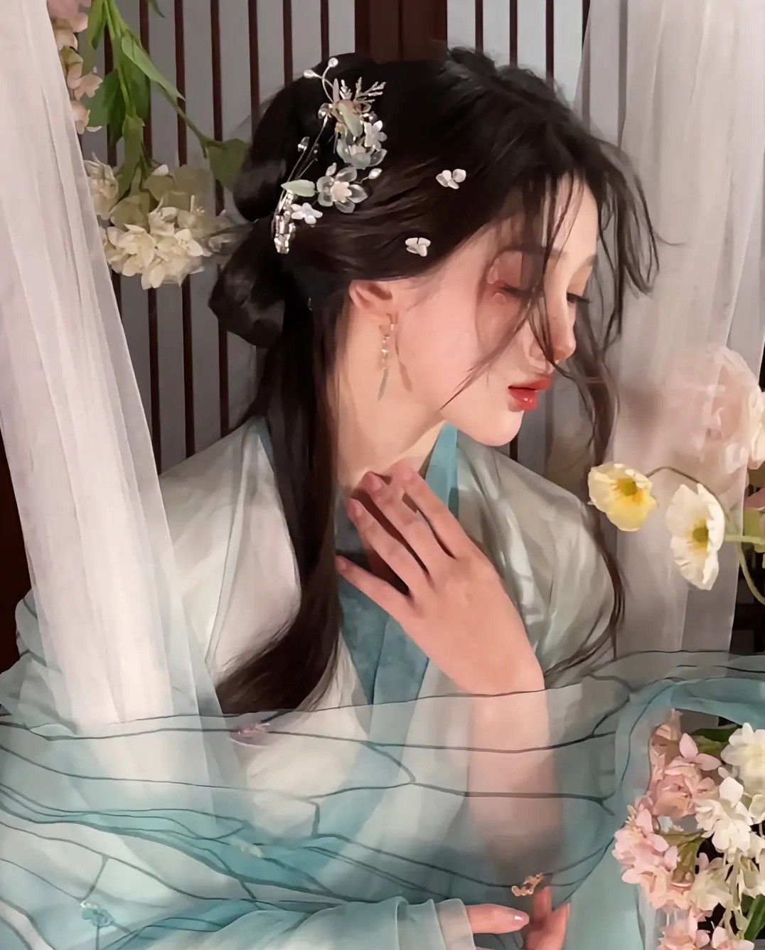 Ancient Elegance:The Evolution of Traditional Chinese Womens Costume Tops Ancient Elegance:The Evolution of Traditional Chinese Womens Costume Tops