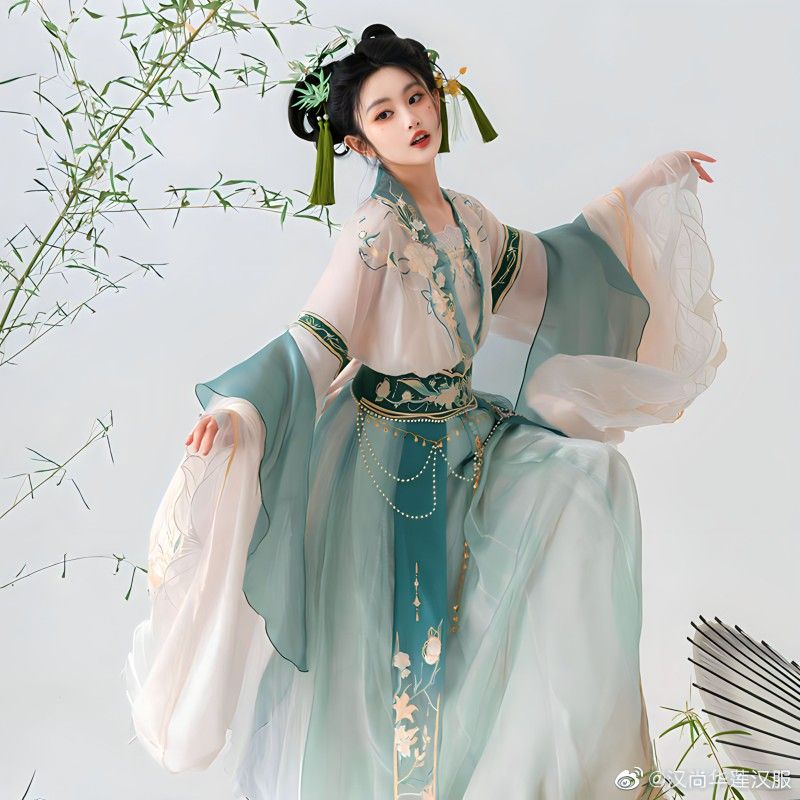 Chinese Traditional Womens Fashion:The Splendor of Hanfu Chinese Traditional Womens Fashion:The Splendor of Hanfu