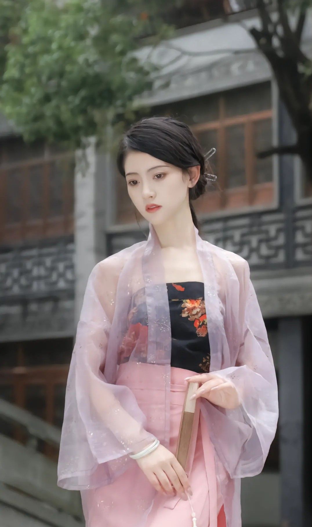 Summer Cheongsam with Inner Lining:A seamless blend of elegance and comfort Summer Cheongsam with Inner Lining:A seamless blend of elegance and comfort