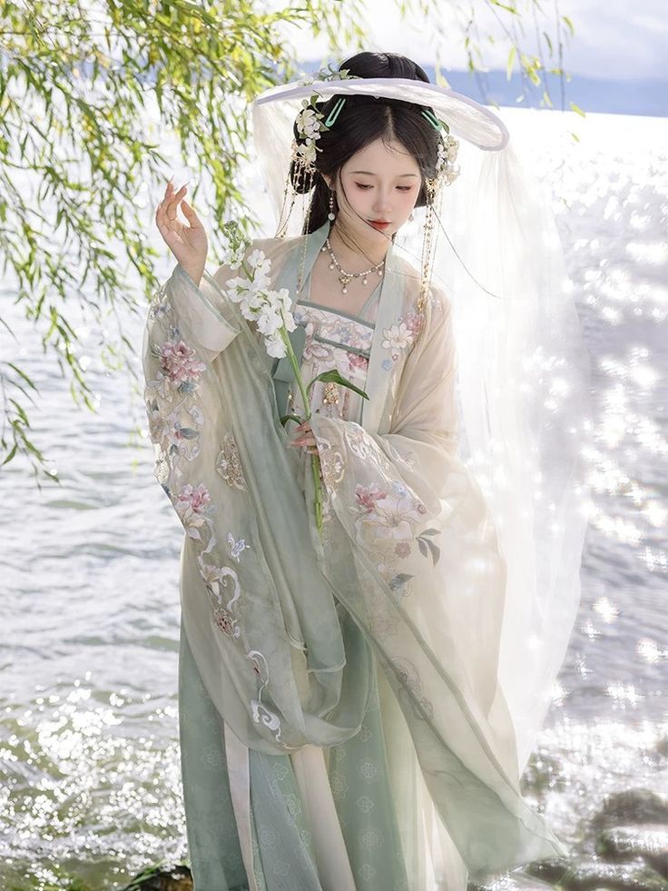 Summer Fashion:Chinese-Style Short-Sleeve Tangzhuang Womens Clothing Summer Fashion:Chinese-Style Short-Sleeve Tangzhuang Womens Clothing