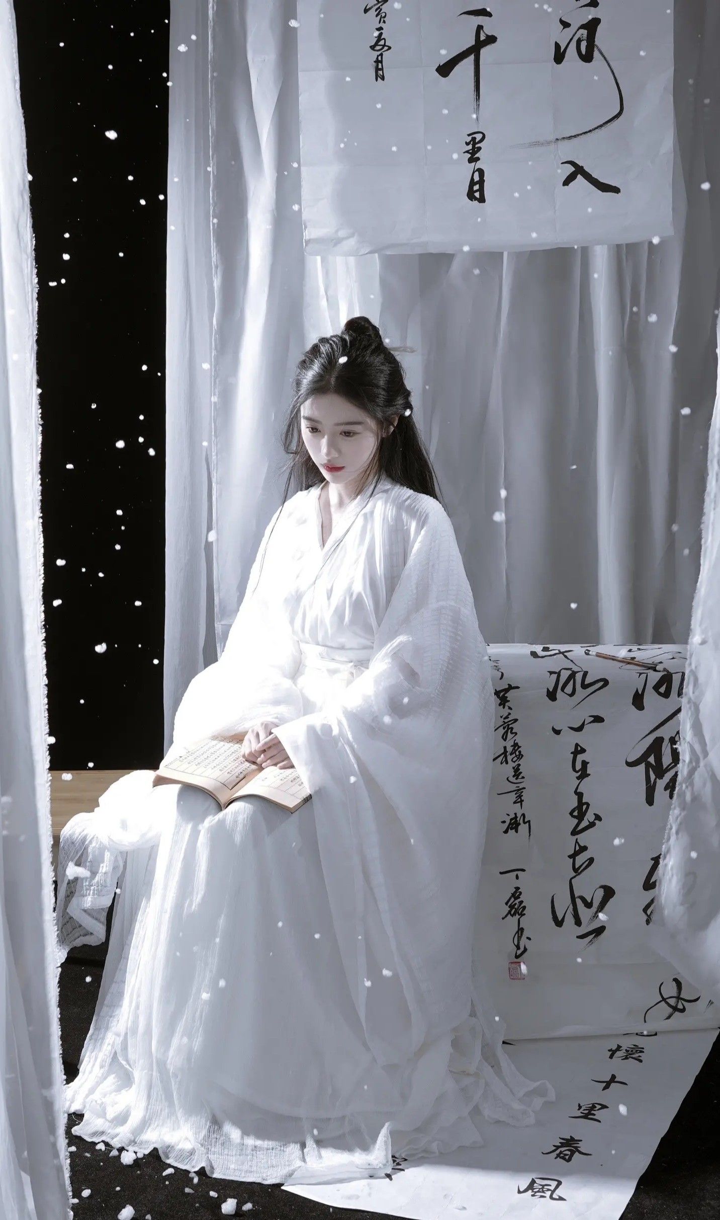 Maternity Cheongsam:Embracing Traditional Elegance during Pregnancy Maternity Cheongsam:Embracing Traditional Elegance during Pregnancy