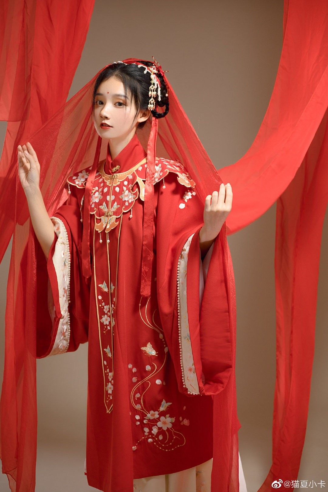 The Charm of Little Cheongsam Shampoo:A Journey into the Essence of Hair Care The Charm of Little Cheongsam Shampoo:A Journey into the Essence of Hair Care