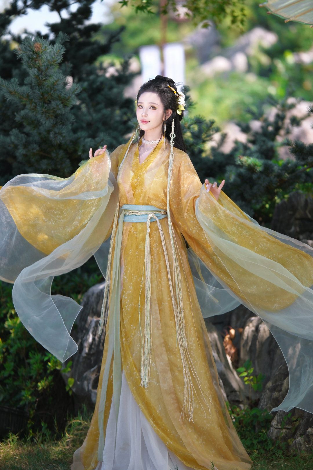 The Dominant Charm of Hanfu Ancient Fashion:Exploring the Essence of Chinese Heritage The Dominant Charm of Hanfu Ancient Fashion:Exploring the Essence of Chinese Heritage
