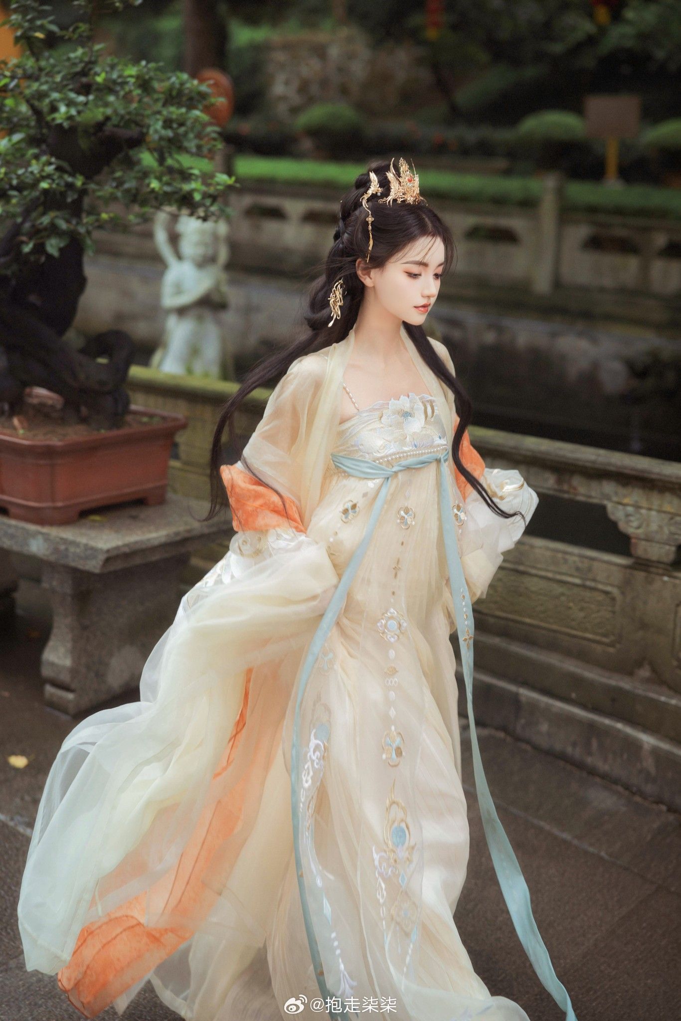The Rise of Hanfu Fashion for 4-to-6-Year-Old Girls The Rise of Hanfu Fashion for 4-to-6-Year-Old Girls