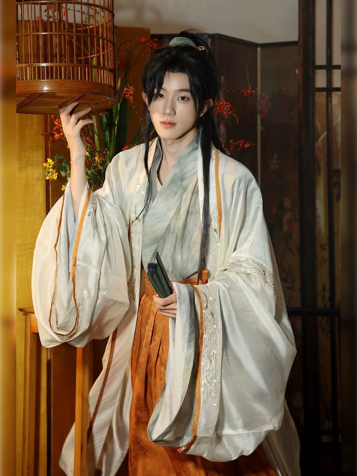 Traditional Chinese Scholars Attire and the Modern Hanfu Fashion for Adult Women Traditional Chinese Scholars Attire and the Modern Hanfu Fashion for Adult Women