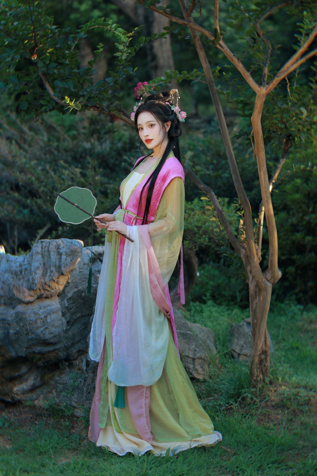 Embracing Traditional Elegance:Modern Child-Sized Cheongsam Design Evolution