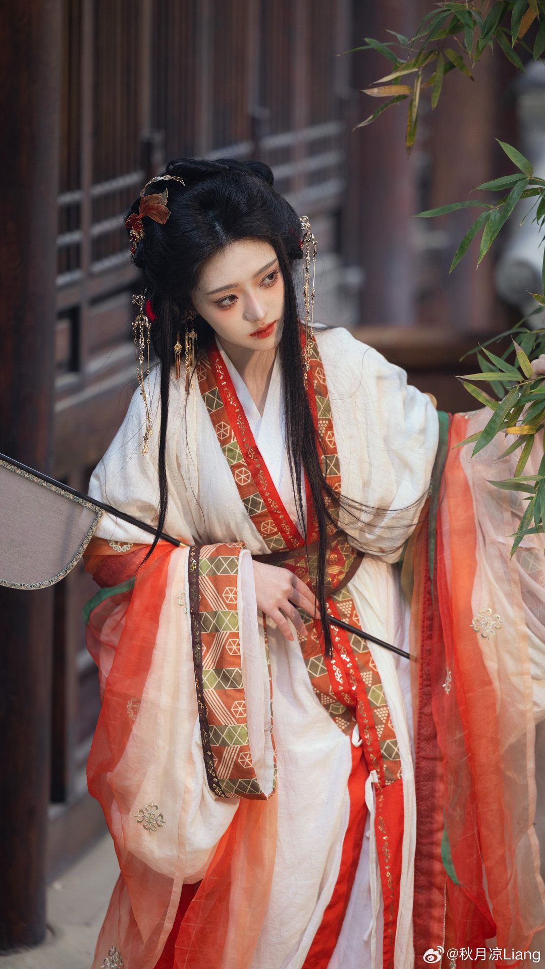 The Enigma of the Priceless Cheongsam:The Story of a Timeless Elegance