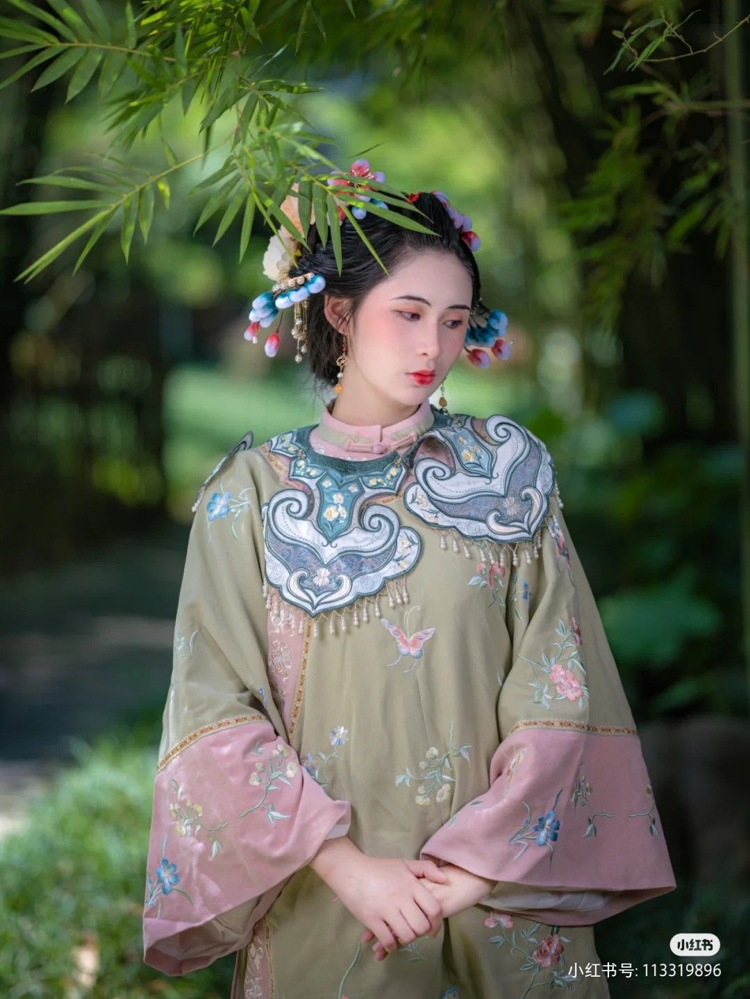 Elegance of Traditional Chinese Hanfu:The Splendor of Yuxiu Hanfu Culture Elegance of Traditional Chinese Hanfu:The Splendor of Yuxiu Hanfu Culture
