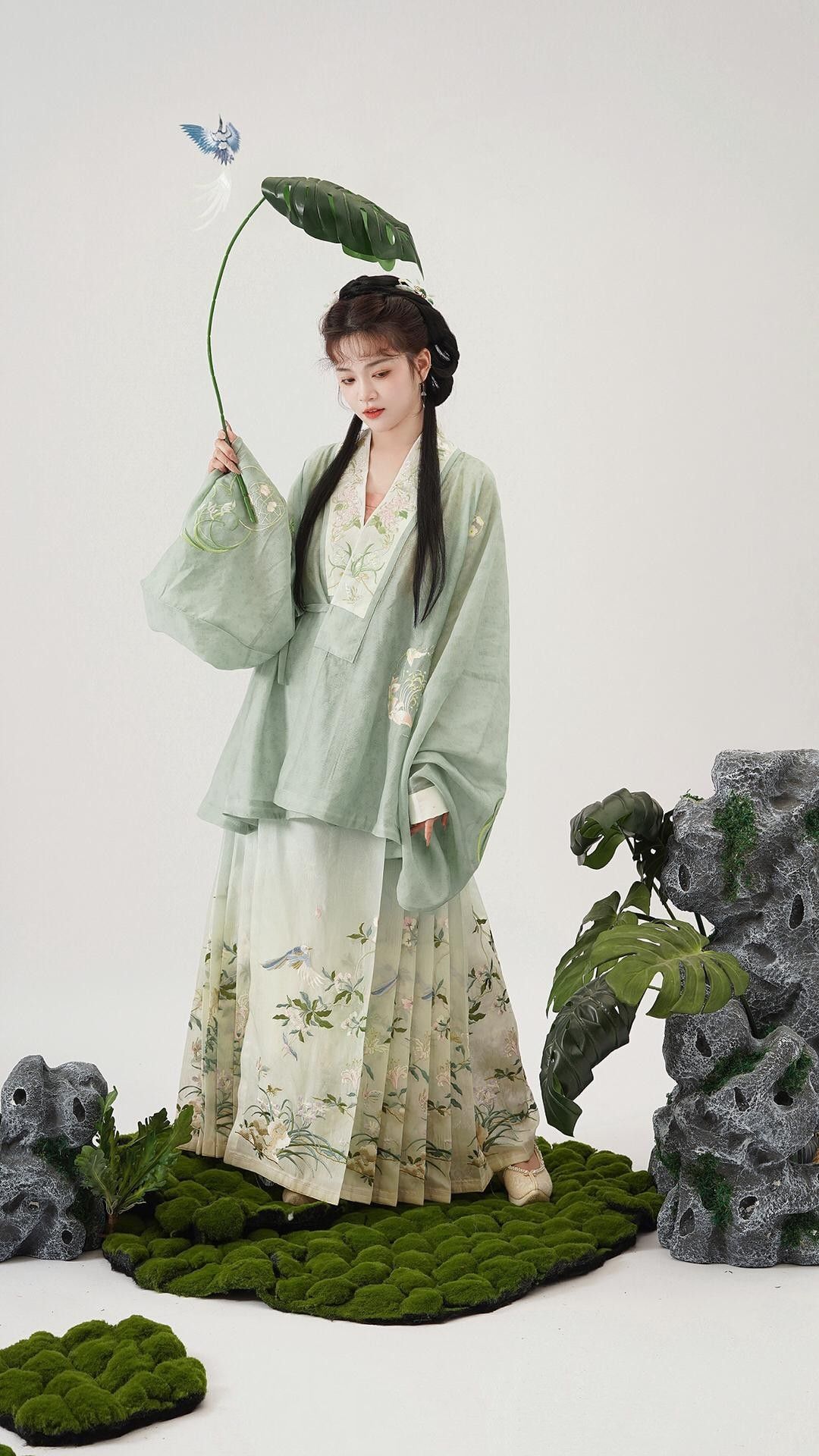 Classic Clasp Cheongsam Flagship Store:Embracing Traditional Elegance Classic Clasp Cheongsam Flagship Store:Embracing Traditional Elegance