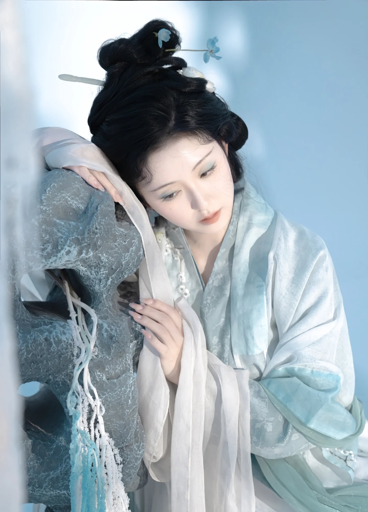 Reinventing the Cheongsam:A Modern,Youthful,and Chic Approach for Plus-Size Girls
