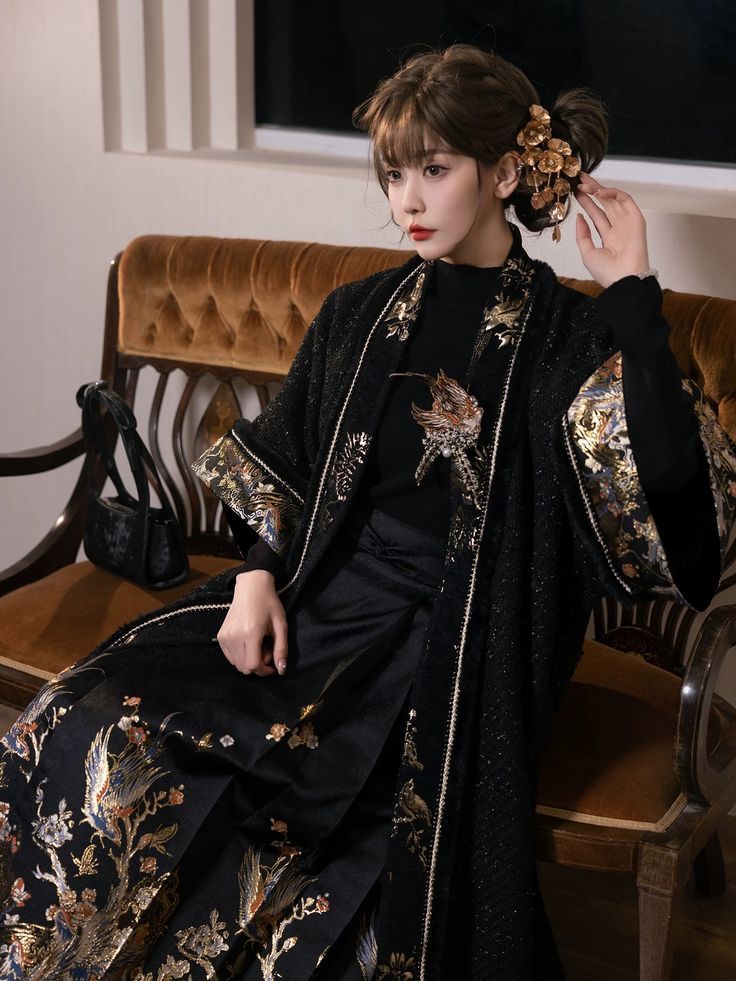 Elegant and Enchanting:The Ancient Beauty of Hanfu for Adult Women