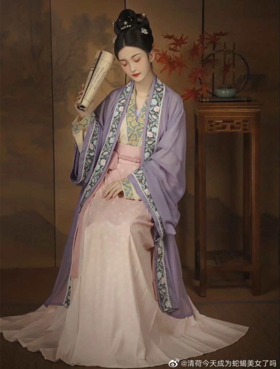 Winter Hanfu Full Set:A Thicker Version for Cold Weather