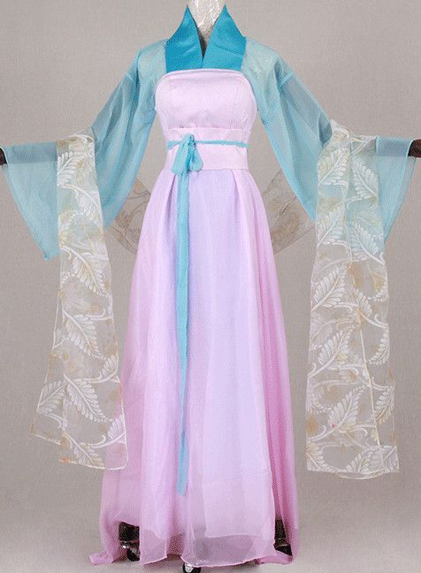 Chinese Heritage in Cotton and Flax:The Revival of Hanfu Fashion Chinese Heritage in Cotton and Flax:The Revival of Hanfu Fashion