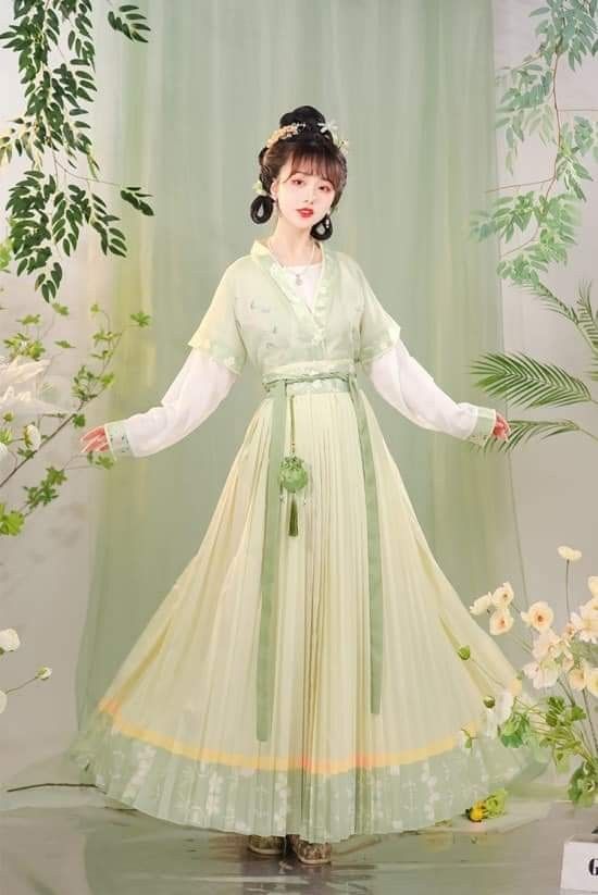 Vintage Jazz Dance Costumes:The Art of Cheongsam in Modern Dance Vintage Jazz Dance Costumes:The Art of Cheongsam in Modern Dance