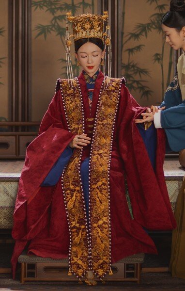 The Enchantment of Hanfu:The Dance of the Geisha in Traditional Chinese Splendor The Enchantment of Hanfu:The Dance of the Geisha in Traditional Chinese Splendor