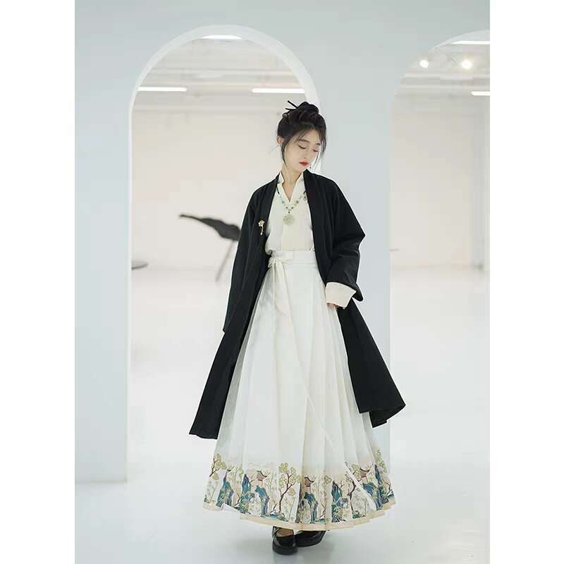 The Complete Guide to Hanfu Fashion in Chen Qing Ling:The Story of Sword and Clothing The Complete Guide to Hanfu Fashion in Chen Qing Ling:The Story of Sword and Clothing