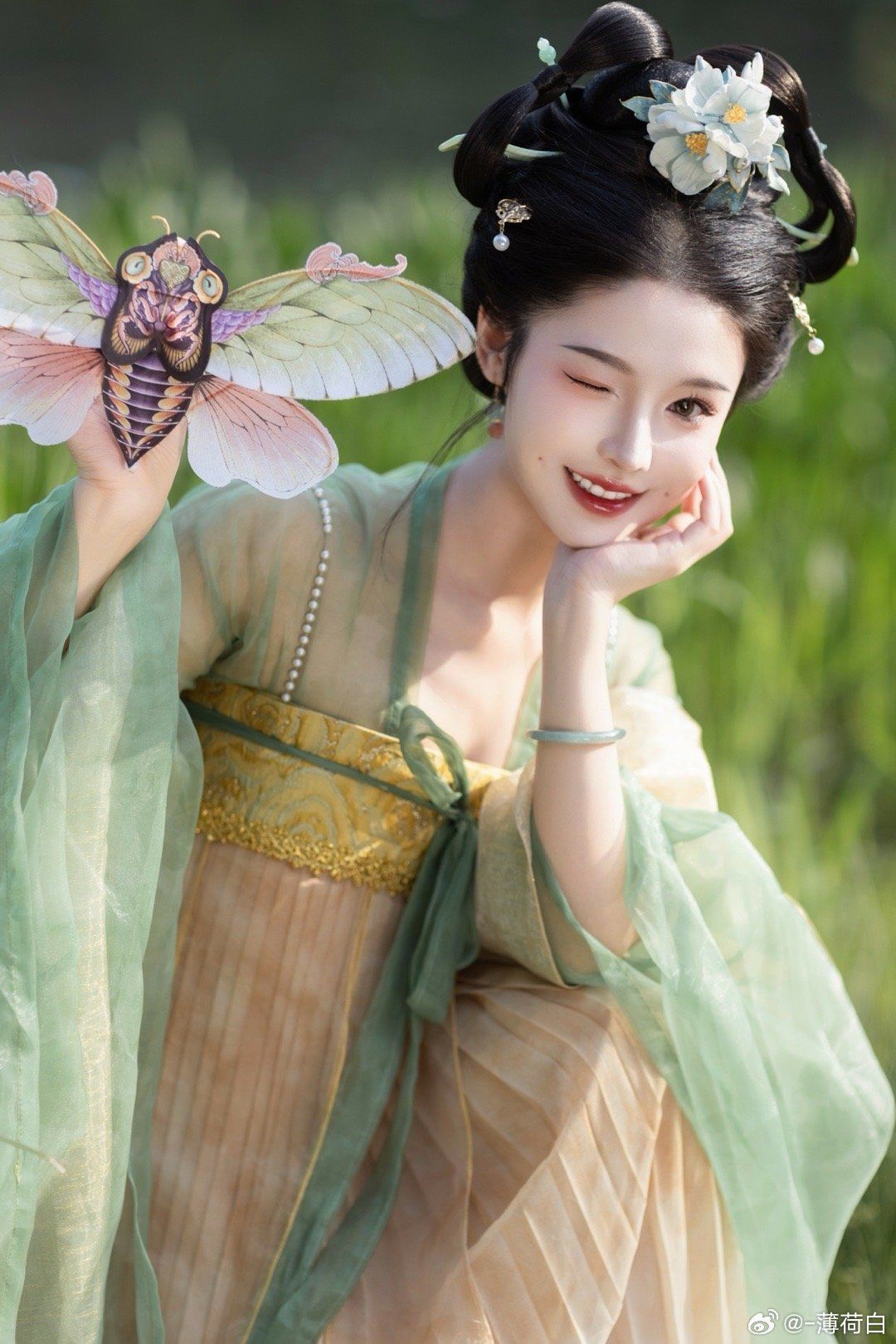 Enhanced Comfort and Stylishness in Modern Hanfu for Women:Tips on Creating Slimming Daily Looks Enhanced Comfort and Stylishness in Modern Hanfu for Women:Tips on Creating Slimming Daily Looks