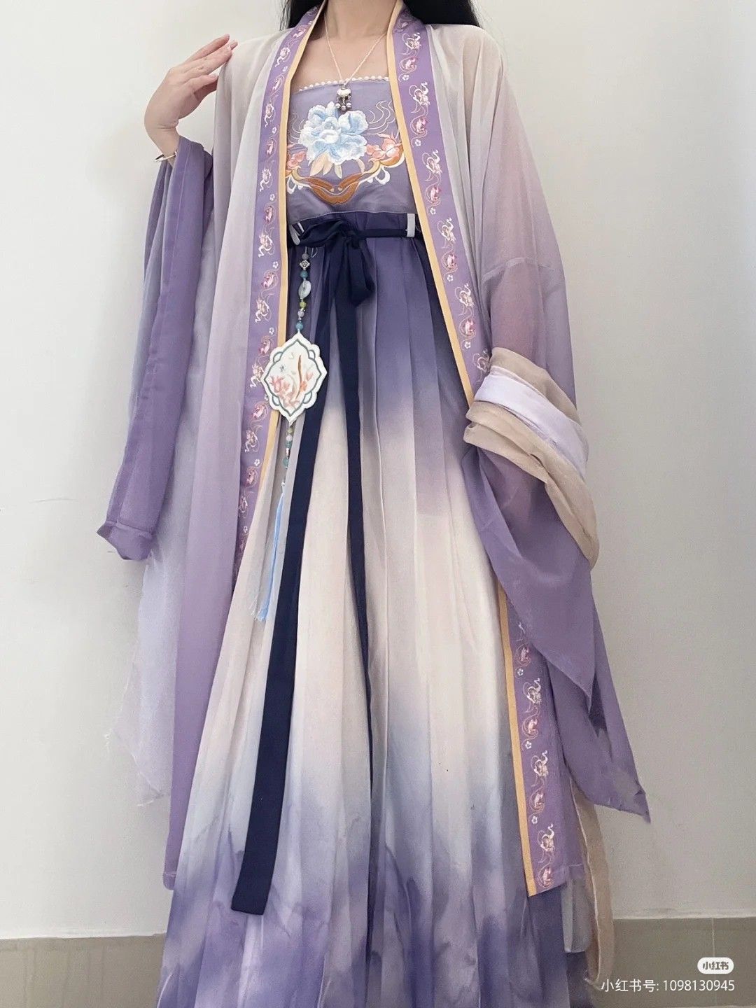 Barbie Dolls Cheongsam Elegance:Embracing the Charm of Traditional Chinese Clothing Barbie Dolls Cheongsam Elegance:Embracing the Charm of Traditional Chinese Clothing