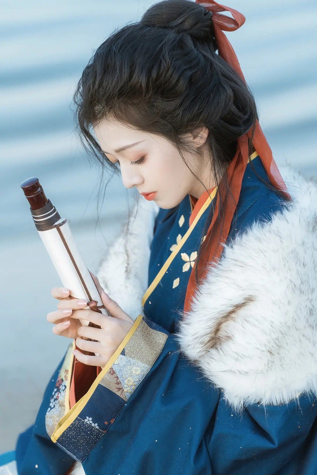 Summer Elegance:The Adventurous Journey of a Martial Arts Lady in Hanfu Fashion