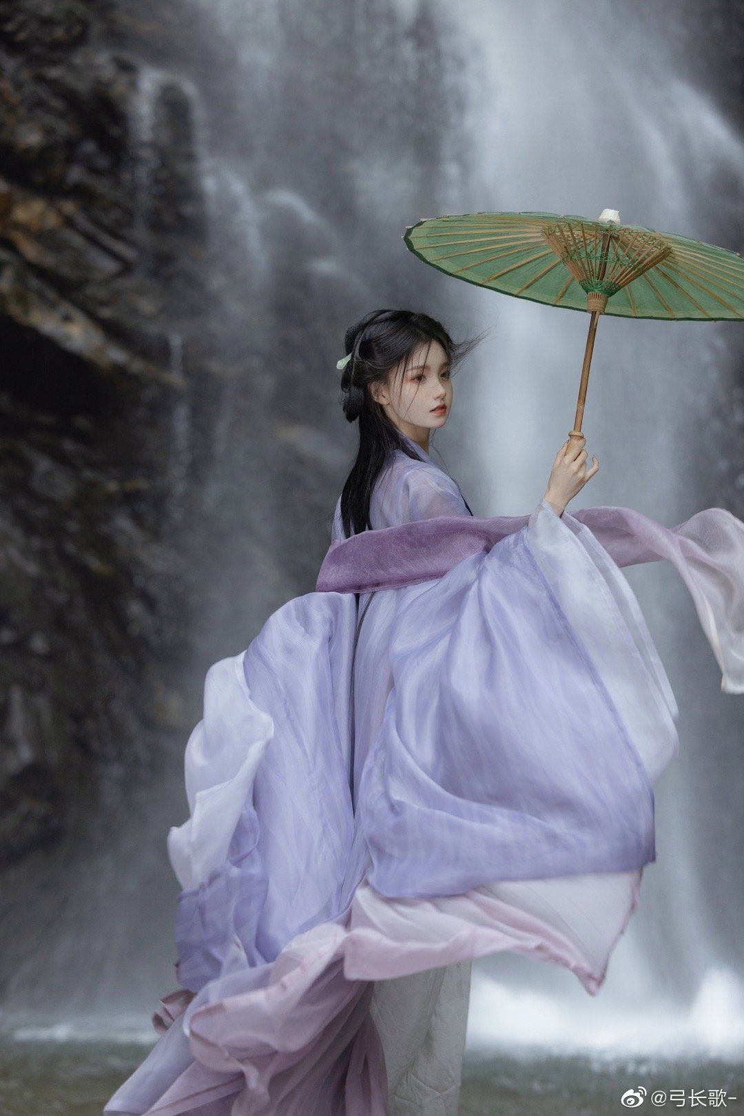 The Rise of Hanfu Tang-Style Wigs:A Journey into Traditional Chinese Beauty The Rise of Hanfu Tang-Style Wigs:A Journey into Traditional Chinese Beauty