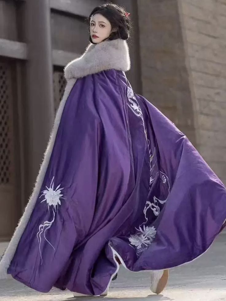 Reinventing Traditional Hanfu:An Innovative Approach to Modernizing Hanfu Upperwear Reinventing Traditional Hanfu:An Innovative Approach to Modernizing Hanfu Upperwear