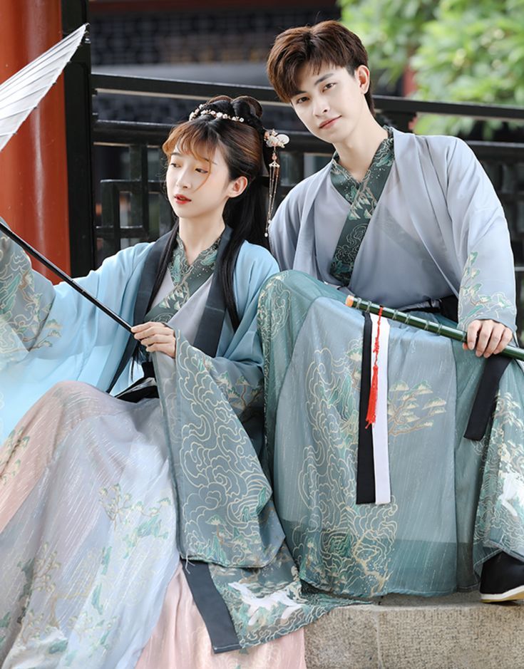 Ancient Style Hanfu Dress for a 7-Year-Old Girl:Embracing Traditional Charm Ancient Style Hanfu Dress for a 7-Year-Old Girl:Embracing Traditional Charm