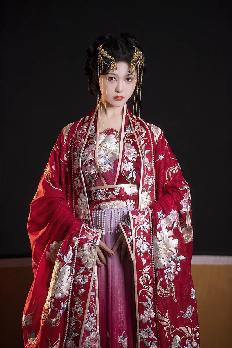 New Hanfu Style Backpack:A Blend of Traditional Elegance and Modern Convenience New Hanfu Style Backpack:A Blend of Traditional Elegance and Modern Convenience